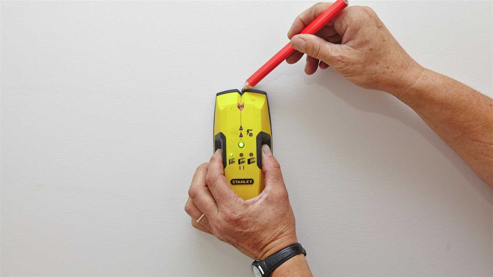 stanley stud finder stht77404 instruction manual